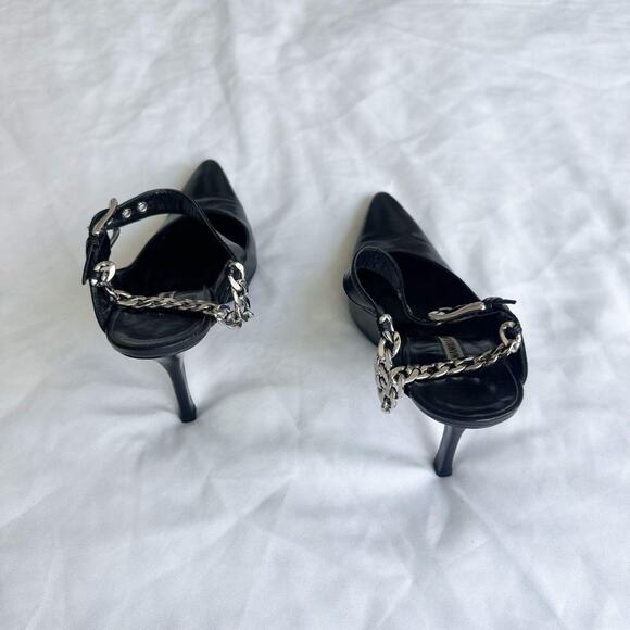 Manolo Blahnik Pointy Toe’d Black Pumps with Silver Chain Ankle Strap and Buckle - Picture 6 of 8